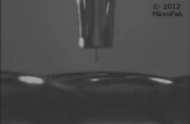 MicroFab Inkjet喷墨打印-心脏支架药物准确喷涂-侧面视角